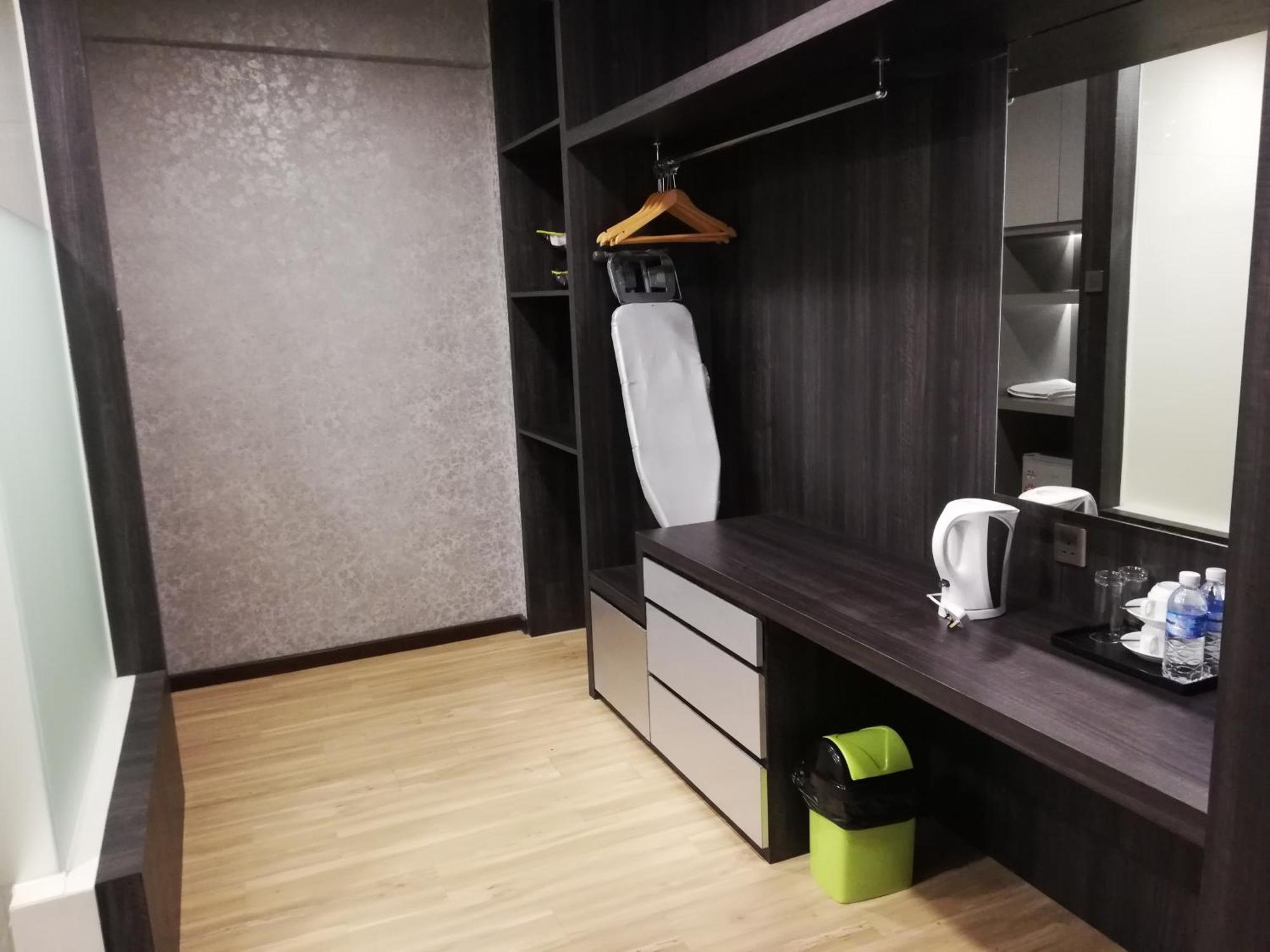 Ease Hotel Kota Kinabalu Eksteriør billede