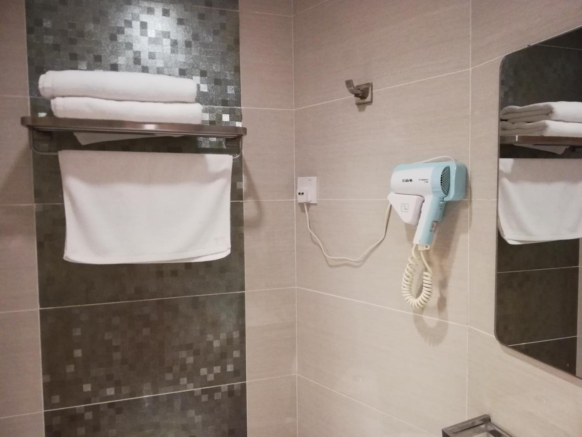 Ease Hotel Kota Kinabalu Eksteriør billede
