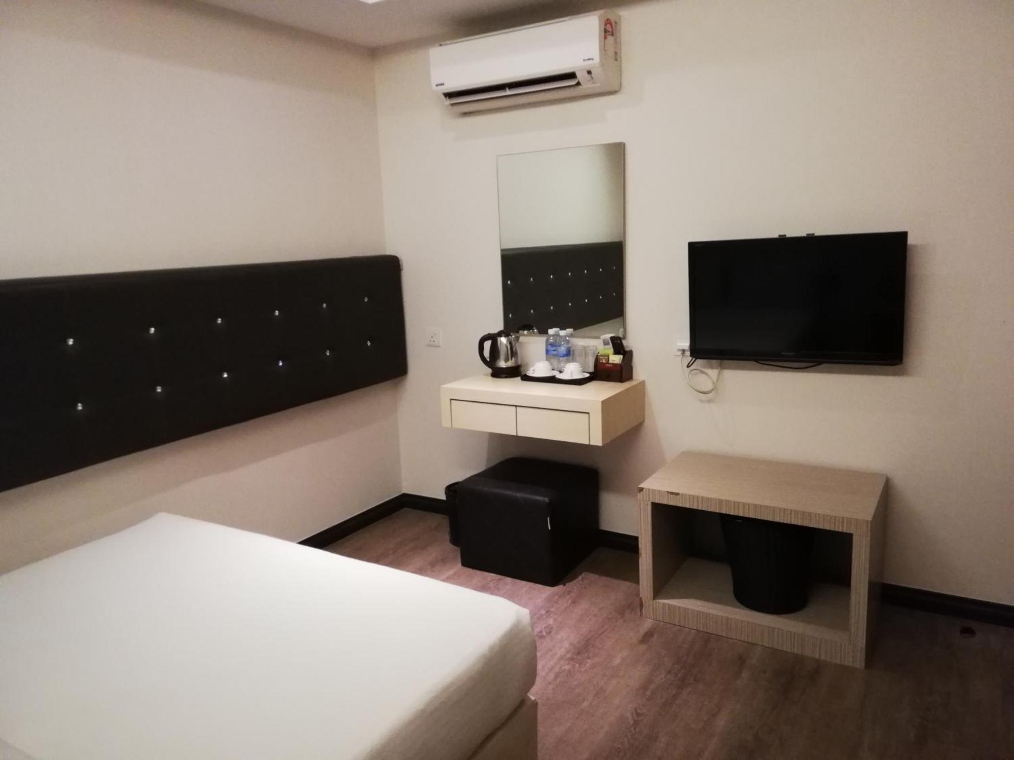 Ease Hotel Kota Kinabalu Eksteriør billede